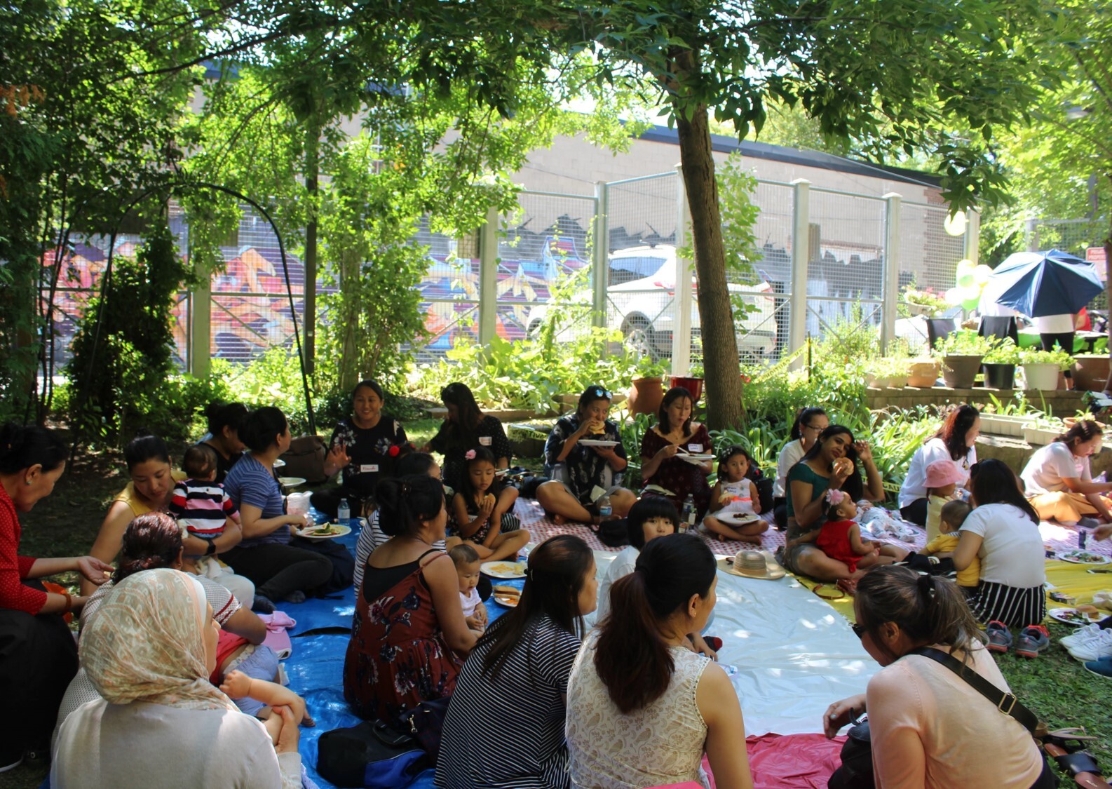 Photo of participants in CPNP in a park