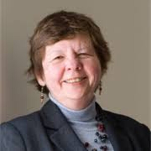 Dr. Eileen Kennedy
